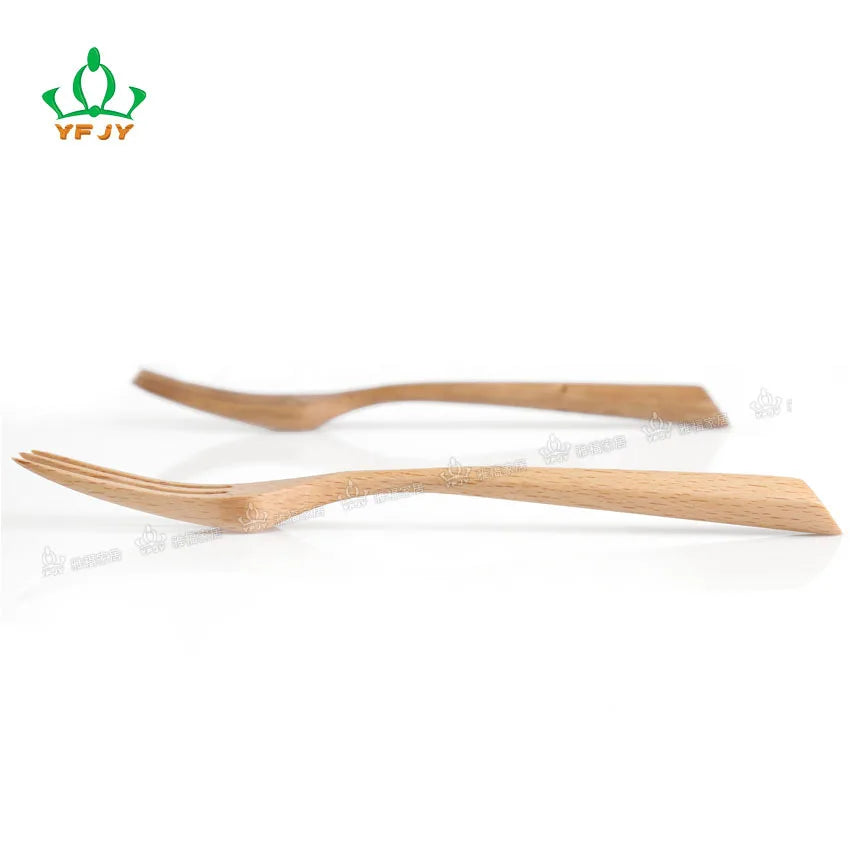 20cm long real Wood Forks Natural wood cutlery Three teeth hairpin Creative Spork Wooden Dessert Fork Bread Cake Fork Fruit Fork
