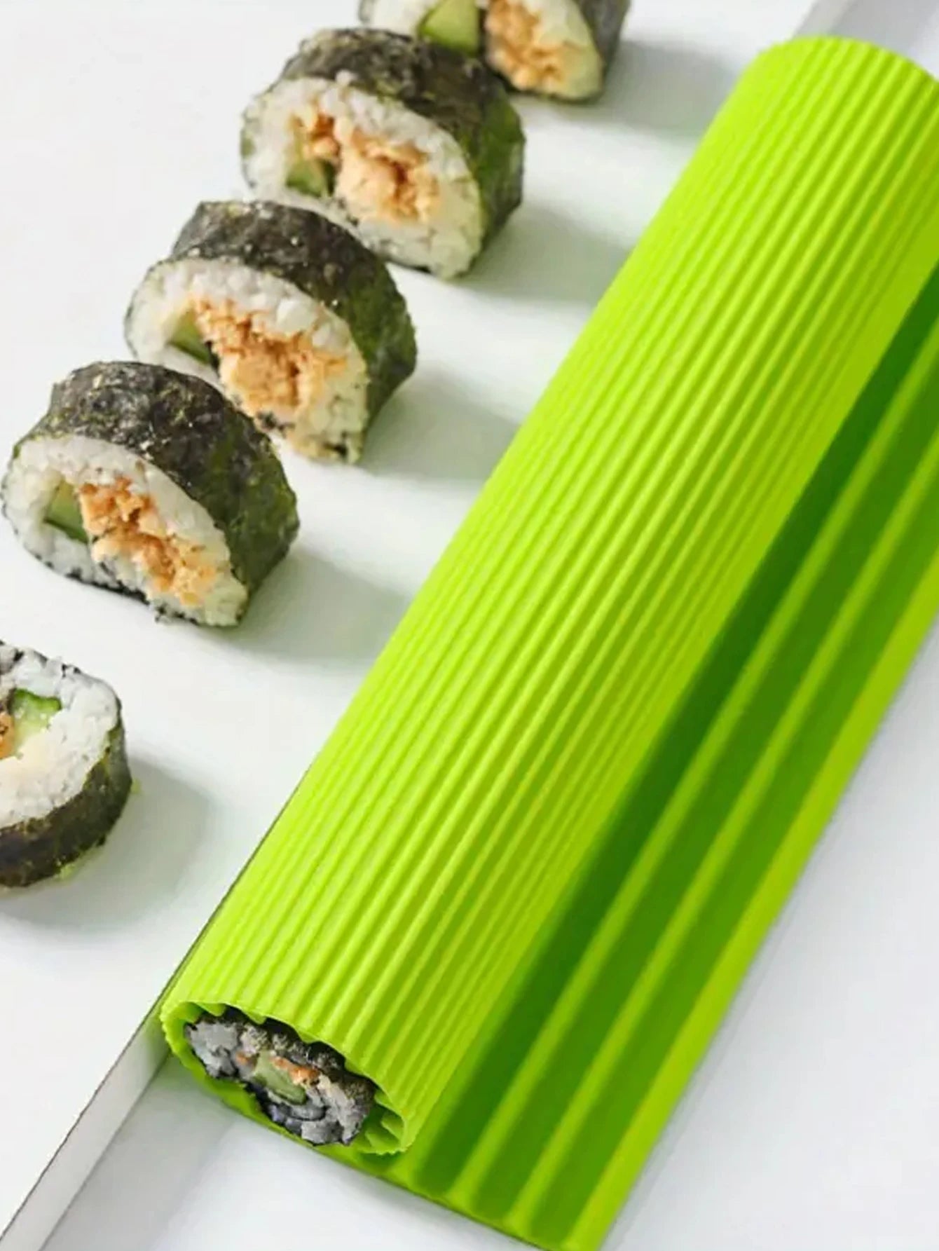 1pc Sushi Making Tool Sushi Roll Mat Seaweed Rice and Vegetable Roll Machine DIY Home Sushi Restaurant Party Kitchen Small Tool