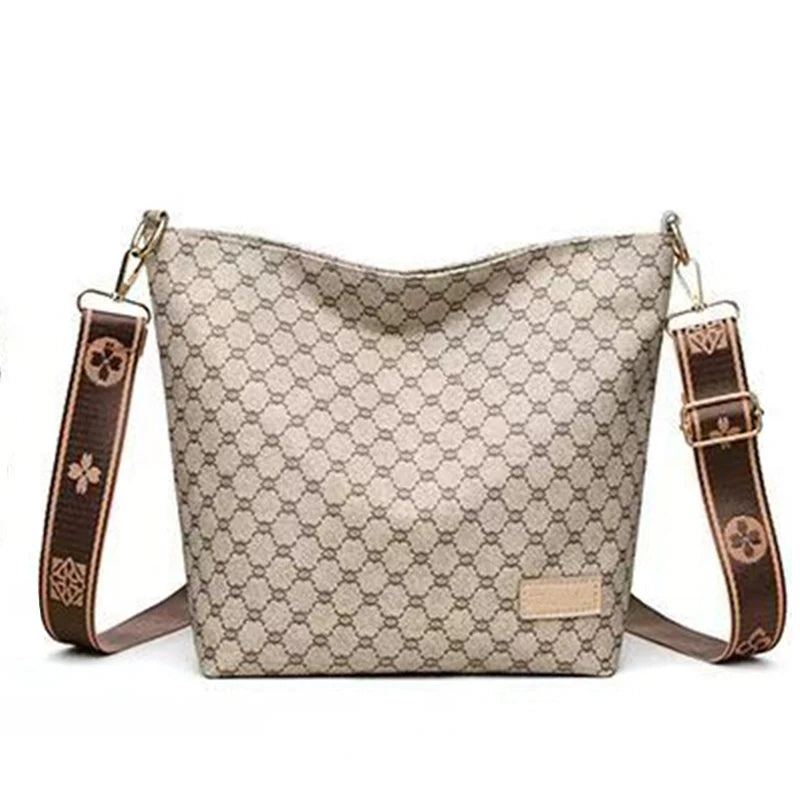 Neutral Handbags for Men and Women Are Suitable for Daily Commuting They Include Single Shoulder Bags and Crossbody Bags.