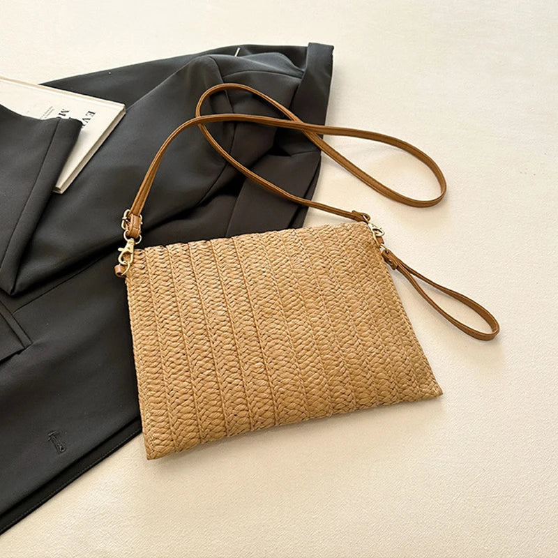 Summer Beach Straw Clutch Bag Cute Crossbody Bag for Women Travel Shoulder Bags Purse Ladies Casual Wicker Handbags