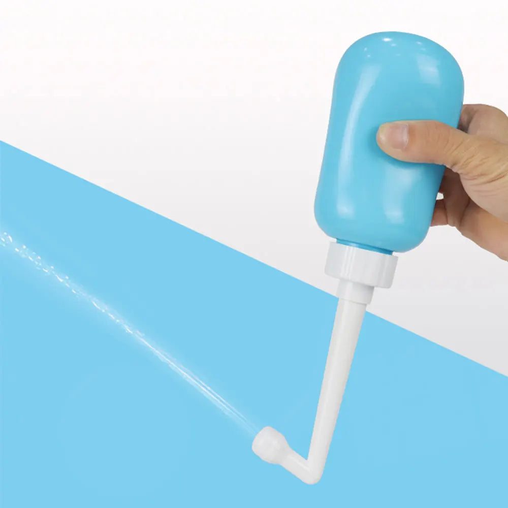 Portable Bidet Sprayer Travel Bidet with Hand Held Bidet Bottle for Personal Cleansing Personal Hygiene Care Toilet Bidet Shower