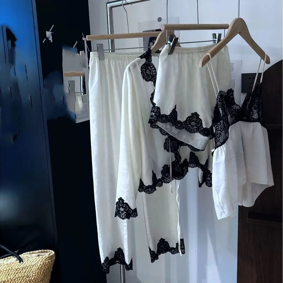 Summer Women Sleepwear 4Pcs Pajamas Set Sexy Black Lace Applique Home Clothes Loose Casual Satin Trouser Pijamas Suit Homewear