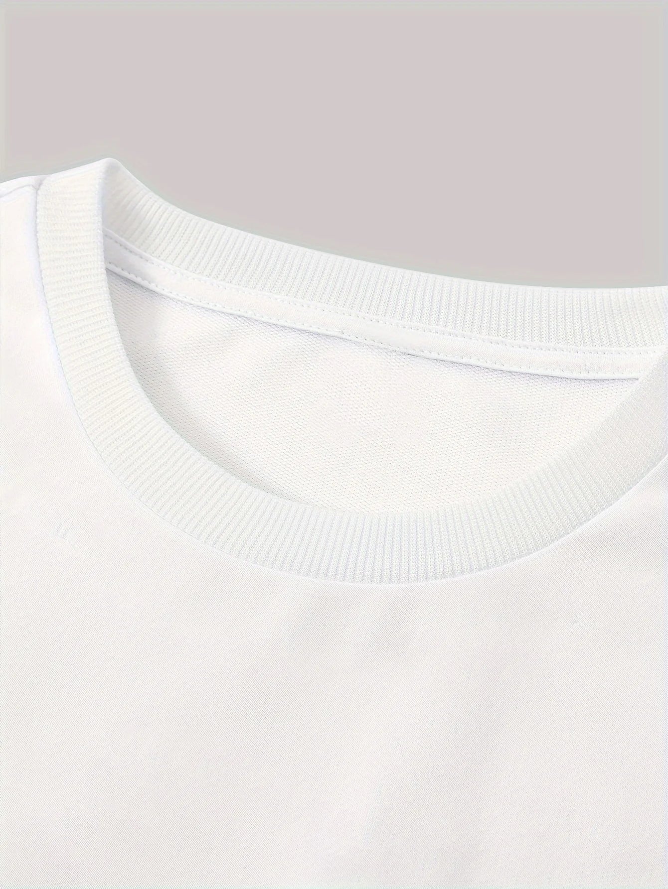 Summer Men  New Geometric Pattern Comfortable Breathable Loose-Tee Shirt 100% Pure Cotton Soft Fabrics Versatile and Comfortable