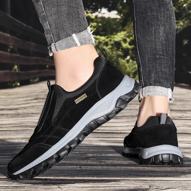 Men's non-slip casual sports shoes wear-resistant hiking shoes Outdoor 2025 fashion comfortable flat walking shoes for men