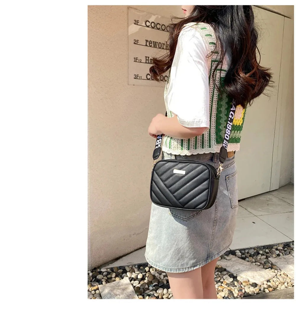 Shoulder Bag High Quality Women's PU Rolling Strip Camera Bag Shoulder Bag Mobile Phone Bag Casual Crossbody Bag