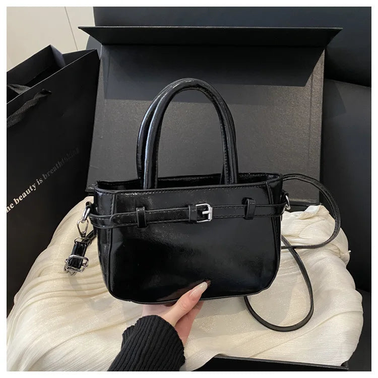 Handbag Girls Trend Fashion Korean Small Square Bag Premium Versatile Shoulder Crossbody Bag