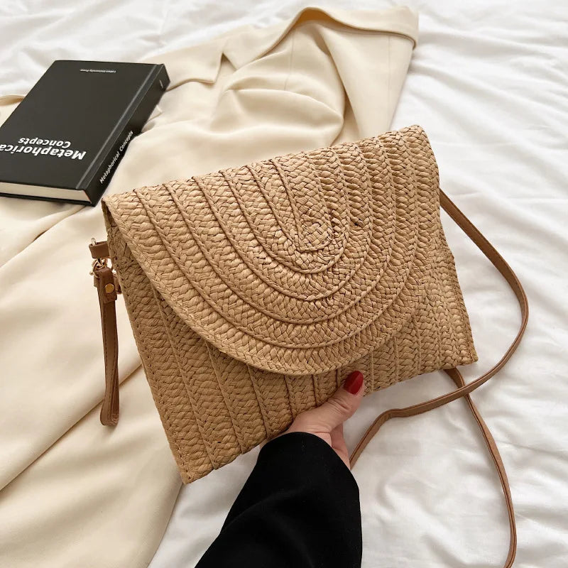 Summer Beach Straw Clutch Bag Cute Crossbody Bag for Women Travel Shoulder Bags Purse Ladies Casual Wicker Handbags