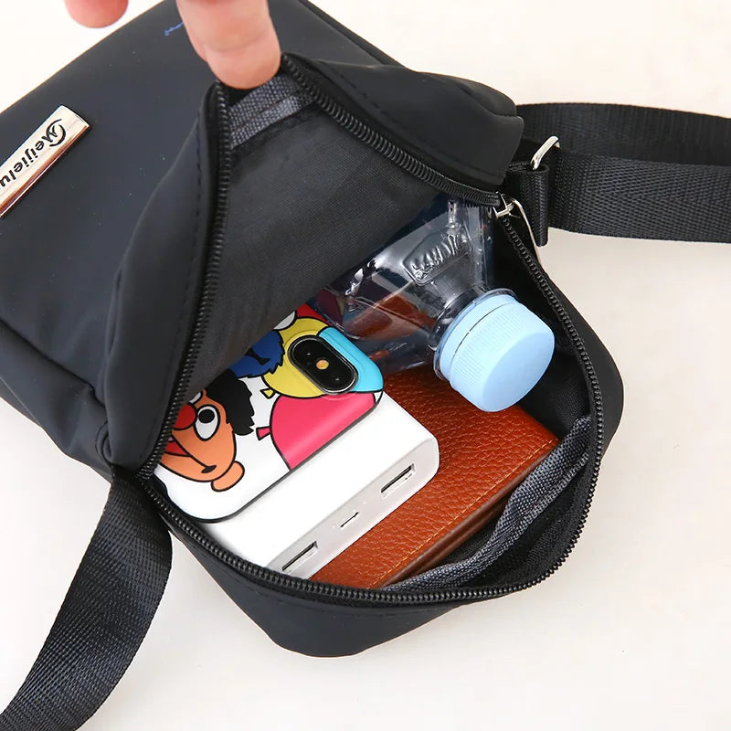 2022 Men's Bag Fashion Small Canvas Casual Handbags Male Cross Body Shoulder Messenger Bags for Men Purses and Handbags
