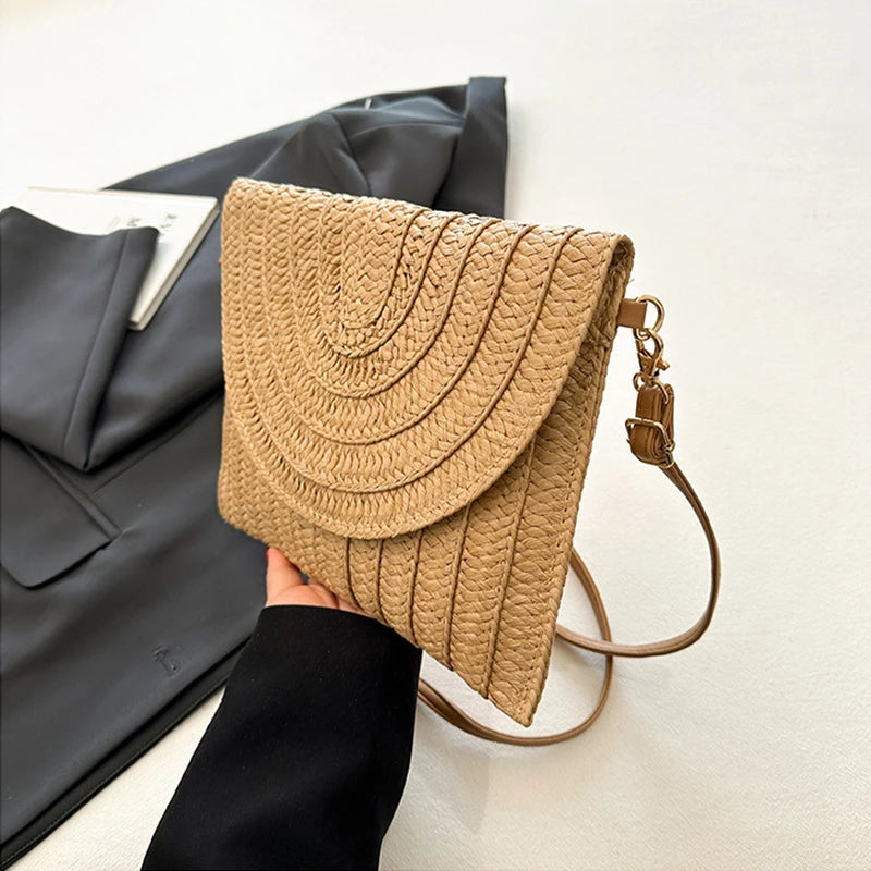 Summer Beach Straw Clutch Bag Cute Crossbody Bag for Women Travel Shoulder Bags Purse Ladies Casual Wicker Handbags