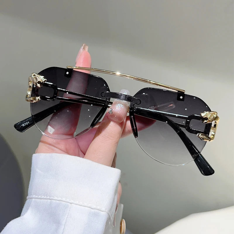 KAMMPT Rimless Pilot Sunglasses Men Fashion Vintage Gradient Casual Shades Women Trendy Brand Design Outdoor Decor Sun Glasses