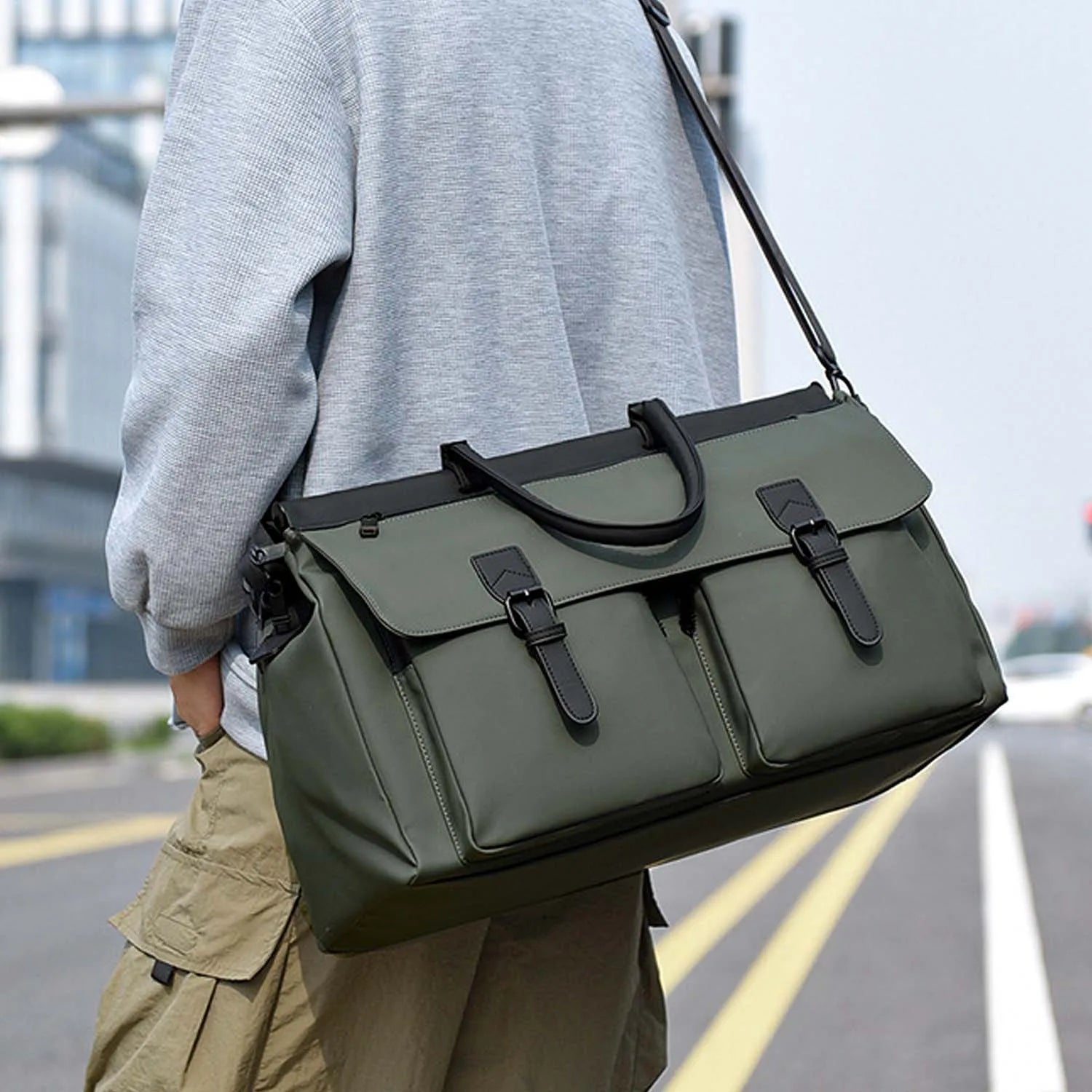 Men's Work Bag,Large Capacity Commuter Bag with Separate Wet/Dry Compartment,Multi-Purpose Travel Duffel for Gym Business Trips