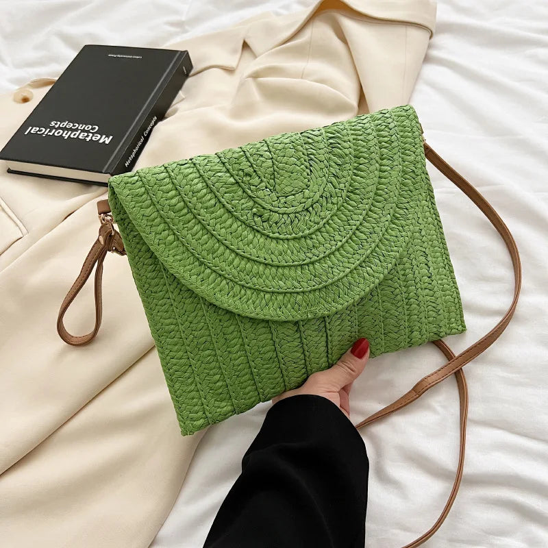 Summer Beach Straw Clutch Bag Cute Crossbody Bag for Women Travel Shoulder Bags Purse Ladies Casual Wicker Handbags