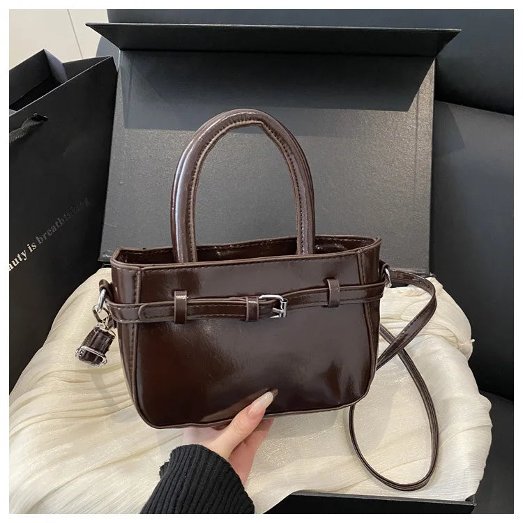 Handbag Girls Trend Fashion Korean Small Square Bag Premium Versatile Shoulder Crossbody Bag