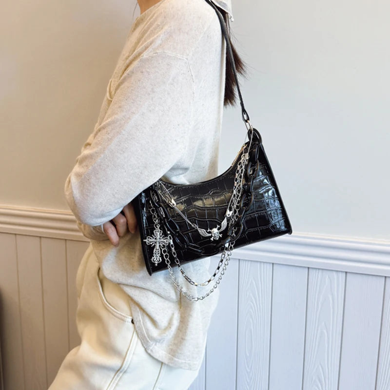 Cool Hot Girls Underarm Bags Purse Retro Punk Style Women Shoulder Handbags Chain Pu Leather Ladies Phone Crossbody Bag