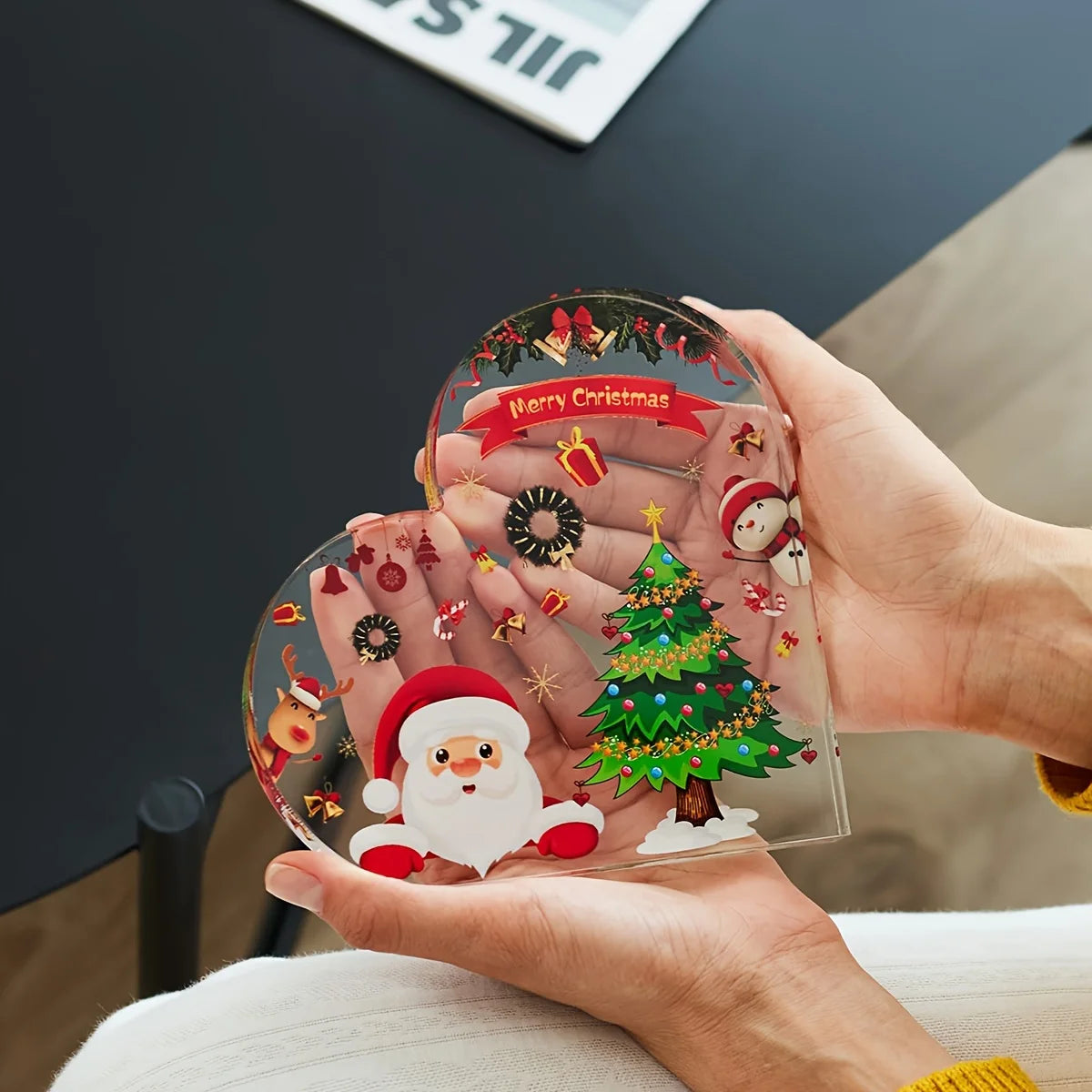 1pc Christmas Decorations Cute Heart Shaped Christmas Dining Table, Office, Counter, Desk, Shelf - Home Decorations